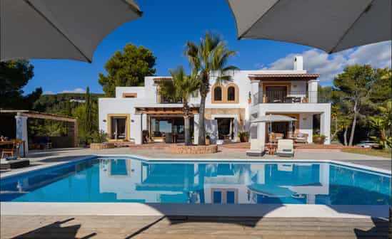 ES-1090880-Ibiza