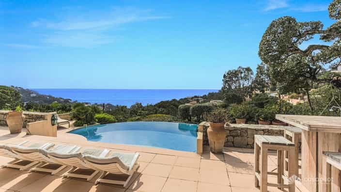 Logement FR-1090555-Les Issambres