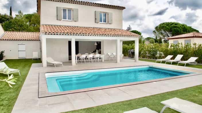 Accommodation FR-1090652-Le Plan-de-la-Tour