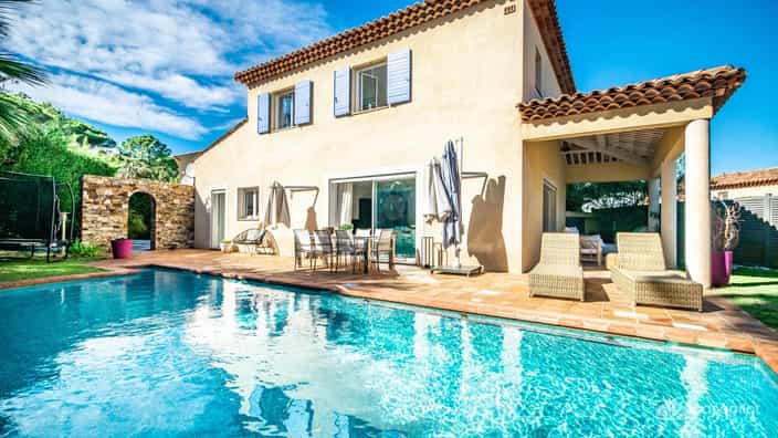 Logement FR-1091599-Sainte-Maxime