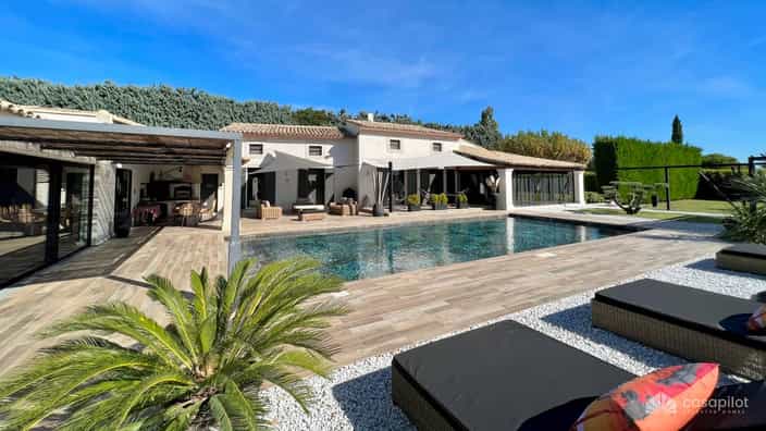 Accommodation FR-1091640-Cavaillon