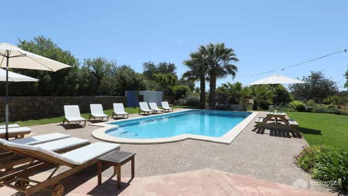 Accommodatie ES-1091992-Santa Eulària des Riu