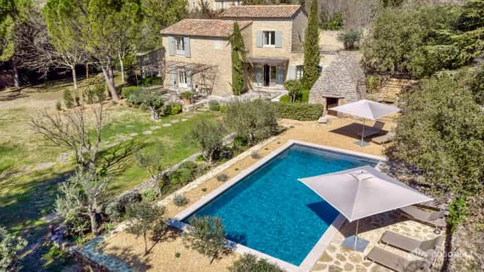 Logement FR-1092357-Cabrières-d’Avignon