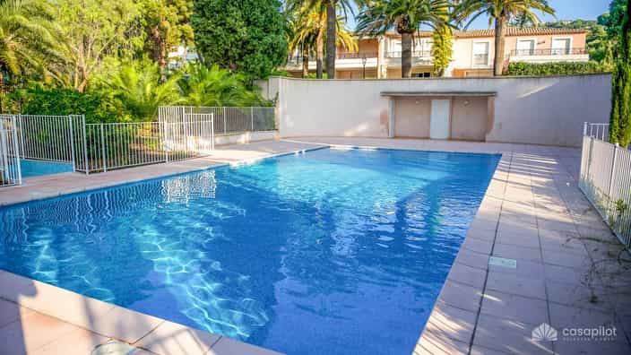 Accommodatie FR-1092534-Les Issambres