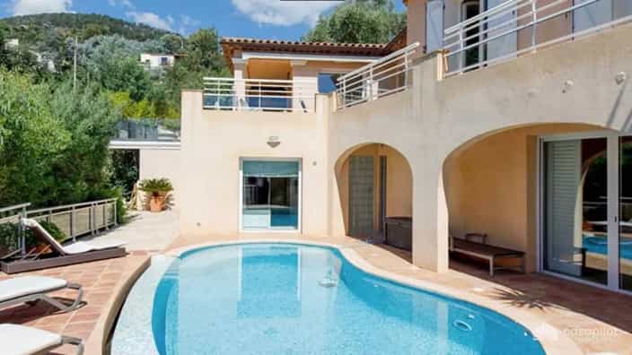 Accommodatie FR-1092634-Mandelieu-la-Napoule