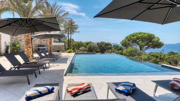 Accommodatie FR-1092767-Le Lavandou