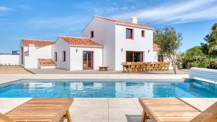 Accommodation FR-1092894-Brem-sur-Mer