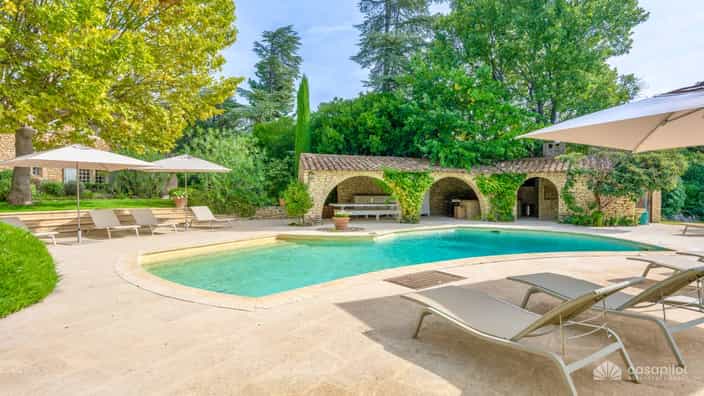 Accommodation FR-1091680-Cabrières-d'Avignon