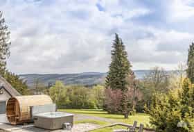 Accommodation BE-1090756-Érezée