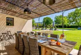 Accommodation FR-1091663-Ménerbes