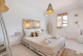 Alojamiento ES-1092226-Santa Eulària des Riu