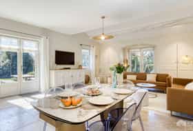 Logement FR-1092357-Cabrières-d’Avignon