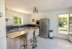 Logement FR-1092403-Sainte-Maxime