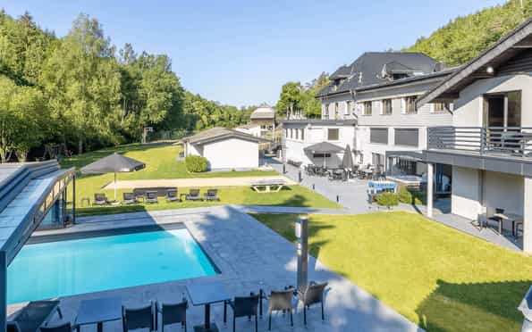 components.ctaSection.imageAlt