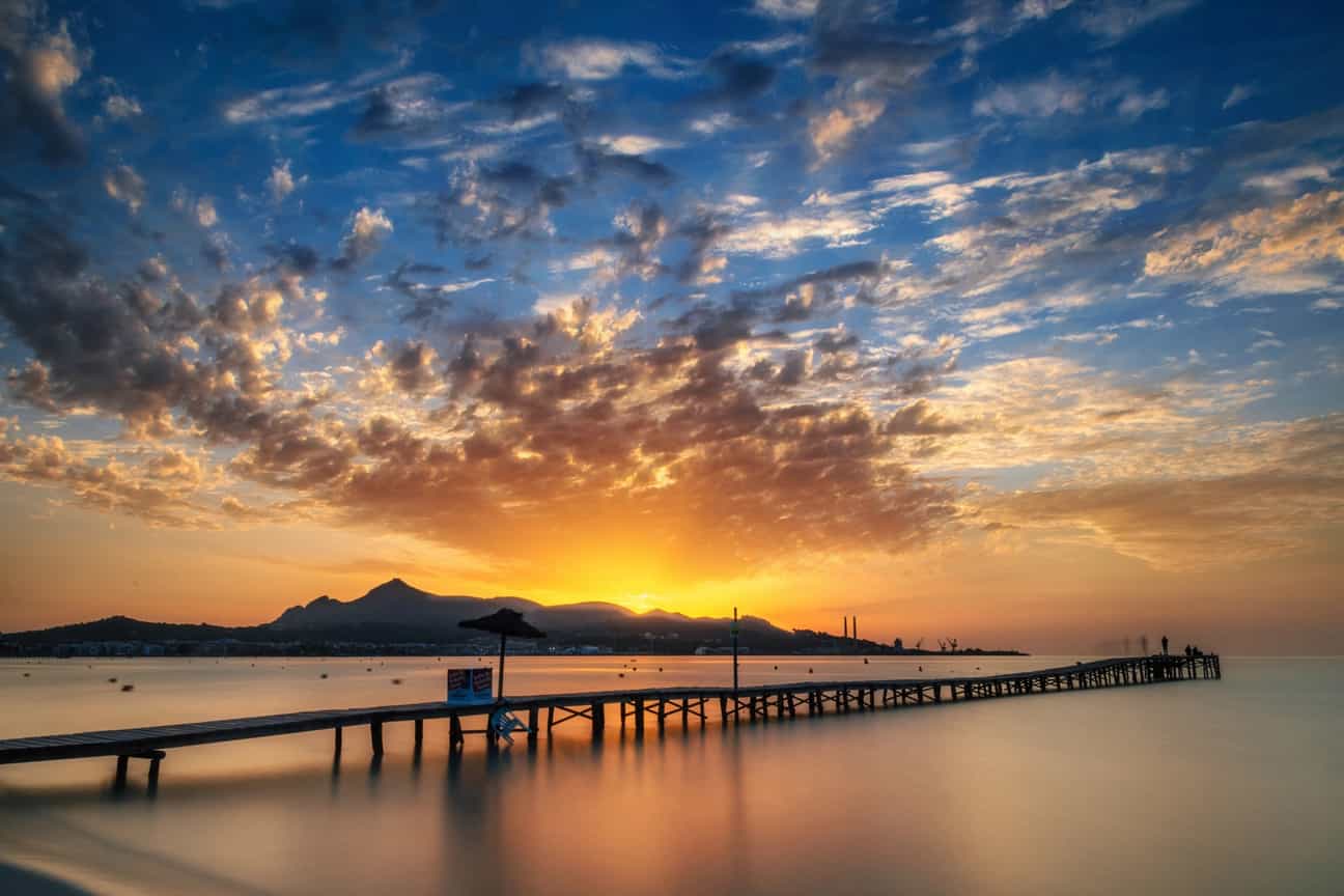 In aller Rude den Sonnenaufgang geniessen am Strand von Alcúdia mit Casapilot