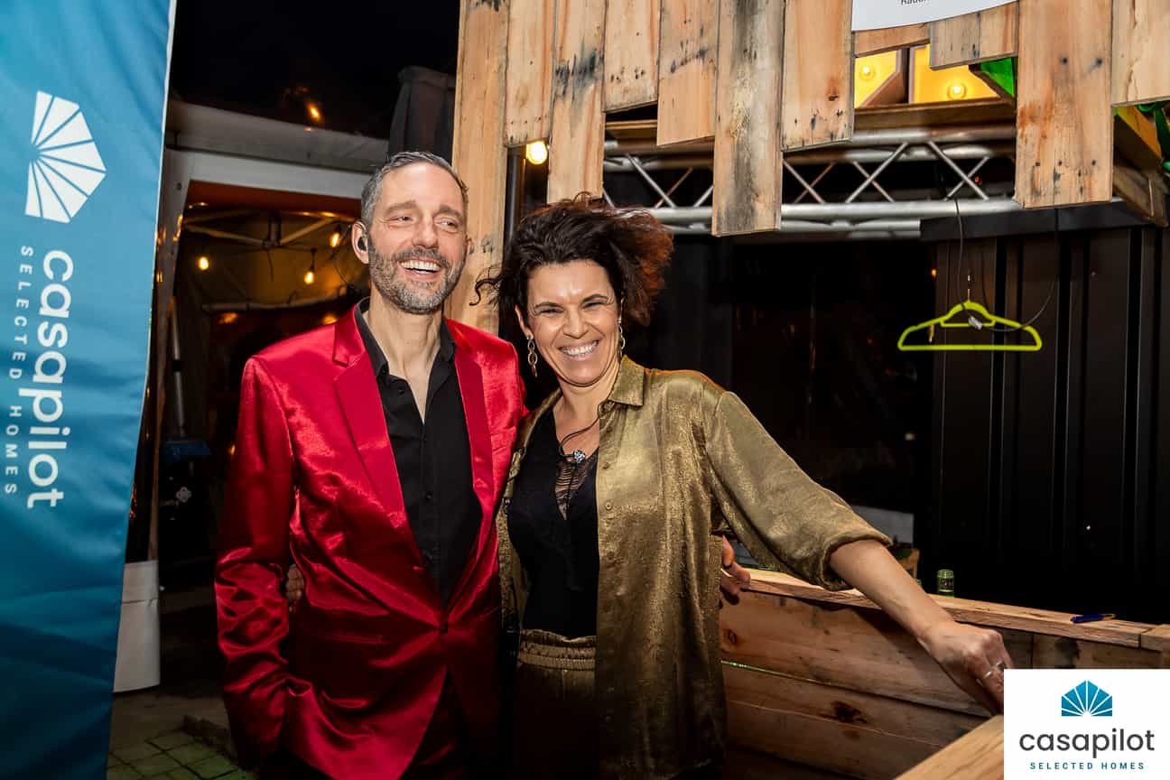 models.slider.defaultAltText